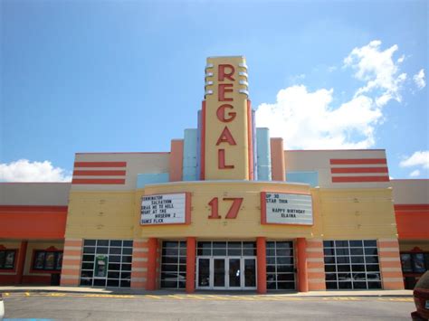 carmel theater showtimes|regal cinema 17 carmel indiana.